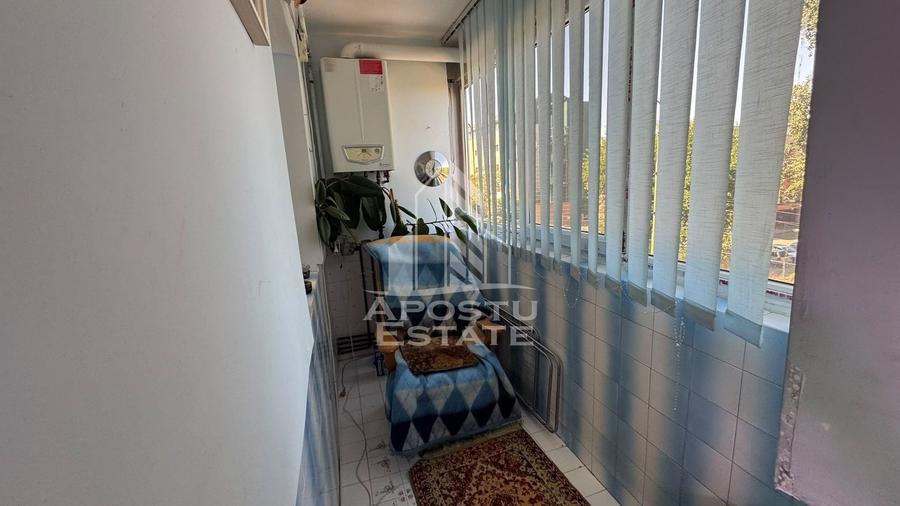 Apartament cu 2 camere decomandat, mobilat în Complex Studențesc