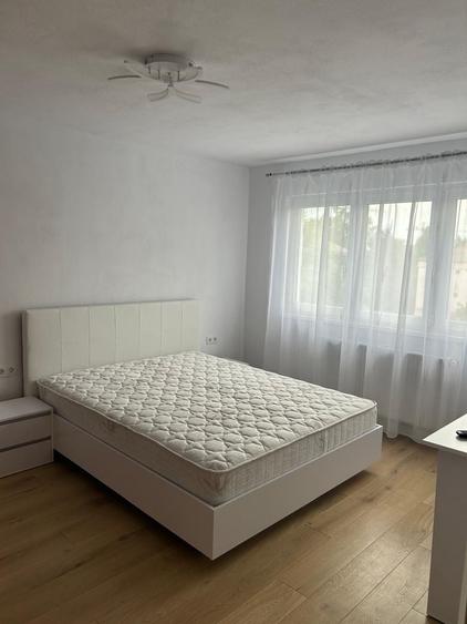 Garsonieră decomandată în Exterior Vest