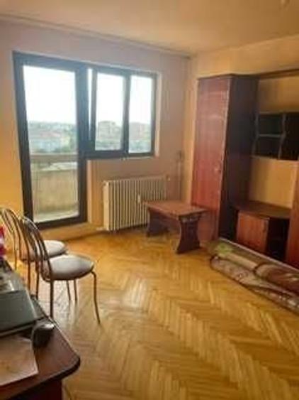 Apartament cu 2 camere decomandat în Dacia