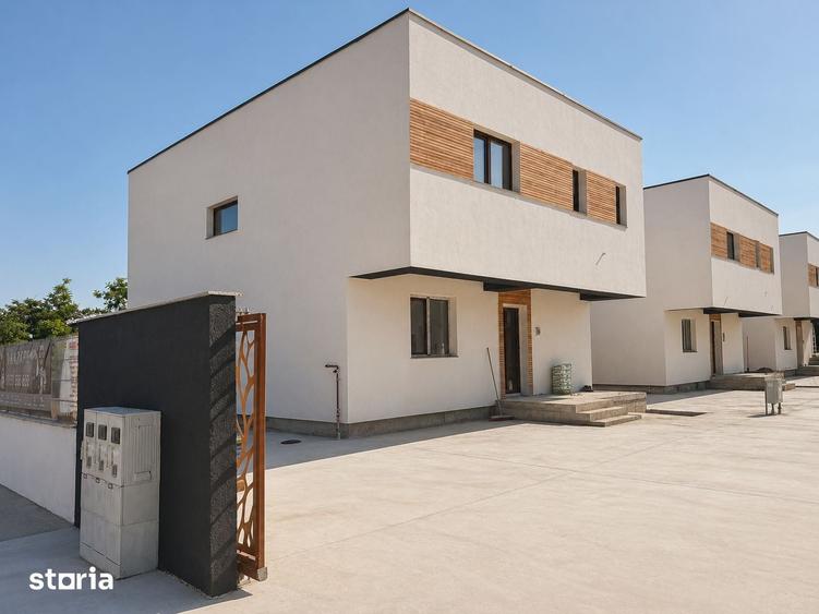 Casă cu 5 camere cu Teren 213 Mp în Lumina