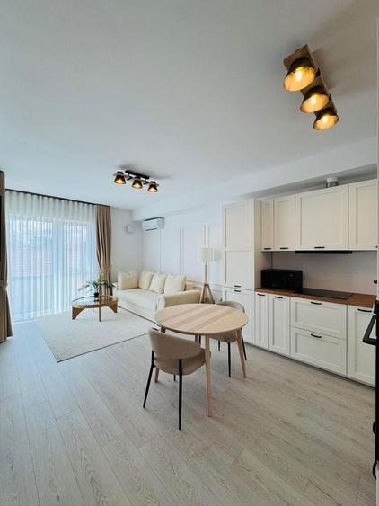 Apartament cu 2 camere semidecomandat, mobilat în Lacul Tei