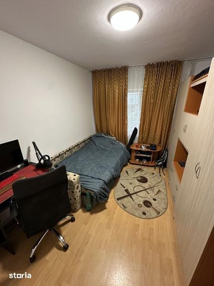 Apartament cu 3 camere decomandat, mobilat în Între Lacuri — fotografia 3
