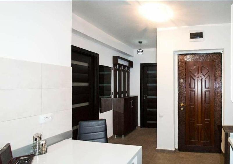Apartament cu 2 camere semidecomandat, mobilat în Aeroport