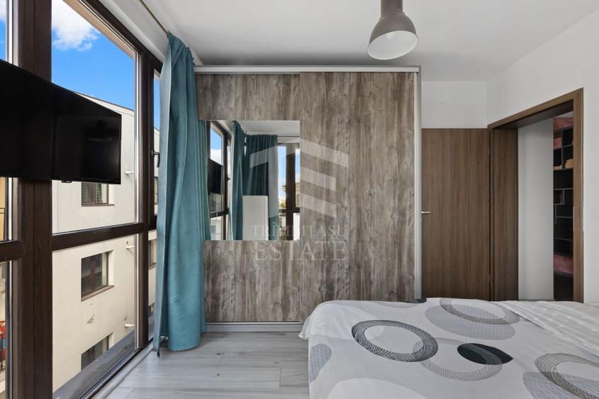 Apartament cu 3 camere semidecomandat, mobilat în Giroc