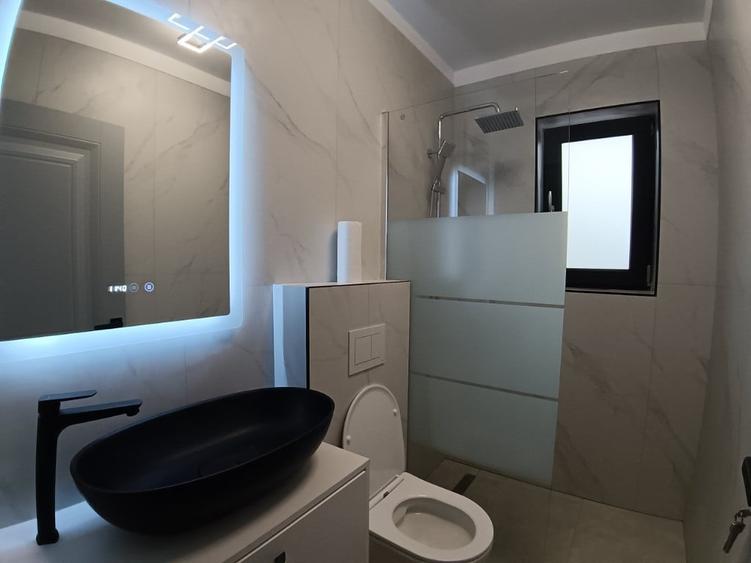 Casă cu 3 camere cu Teren 300 Mp în Burdujeni