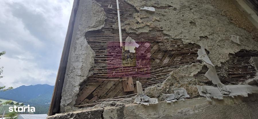 Casă cu 3 camere cu Teren 187 Mp în Zamora