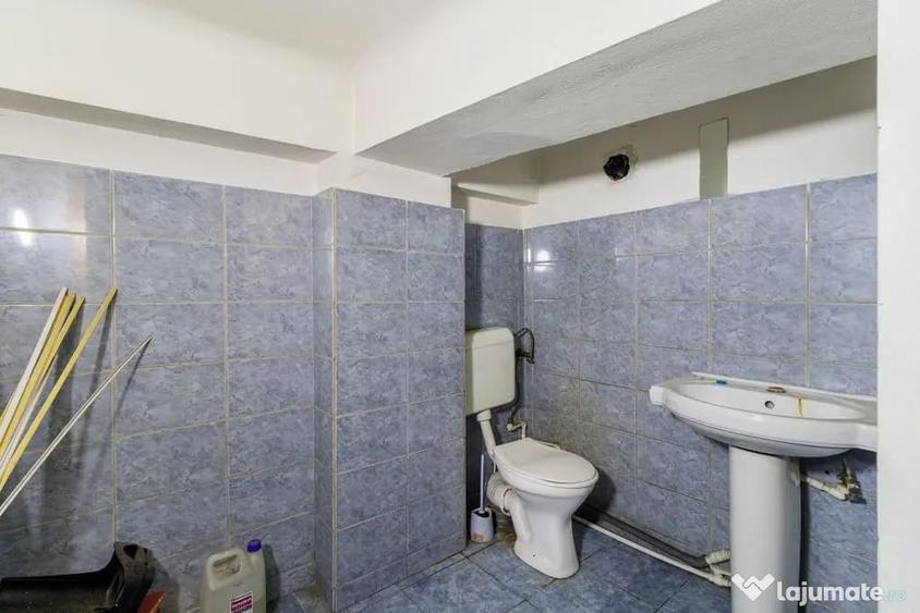 Spațiu comercial, de 18 mp, în Central