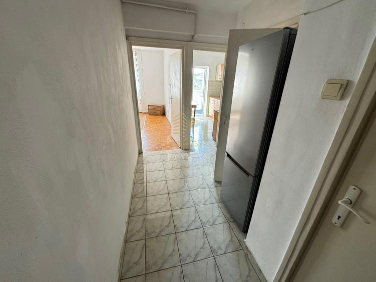 Apartament cu 2 camere decomandat, mobilat în Plopilor