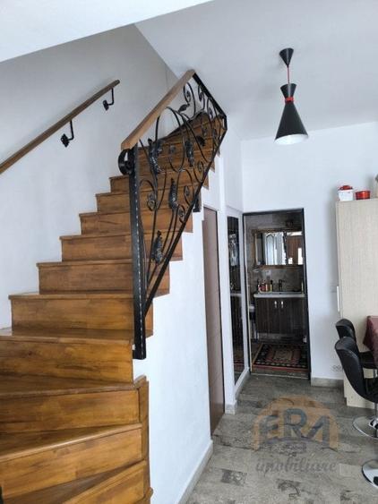 Apartament cu 3 camere decomandat, mobilat în Central