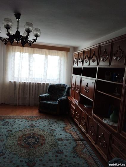Casă cu 2 camere cu Teren 8000 Mp în Budieni