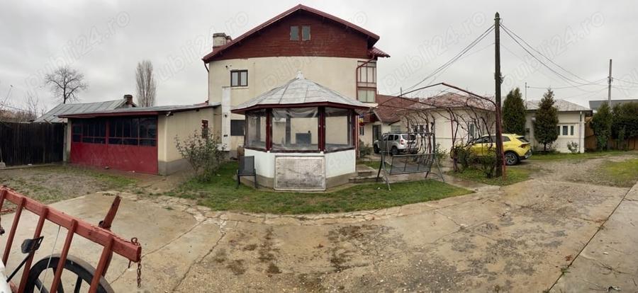Casă cu 6 camere cu Teren 5000 Mp în Miroslăvești
