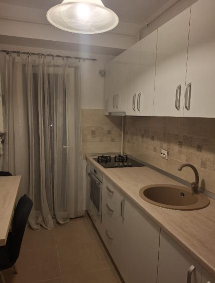 Apartament cu 2 camere decomandat în Theodor Pallady