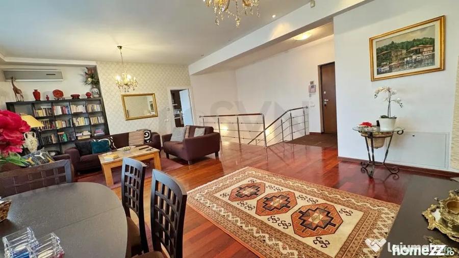 Apartament cu 3 camere decomandat în Nordului