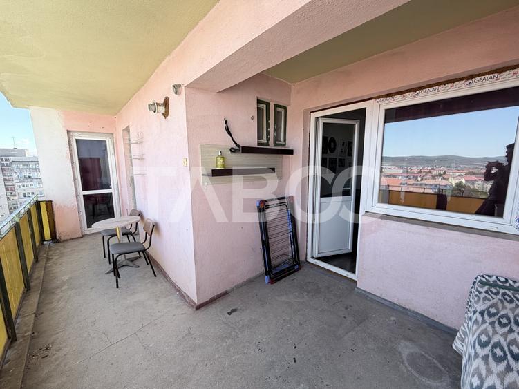 Apartament cu 2 camere decomandat, mobilat în Mihai Viteazul