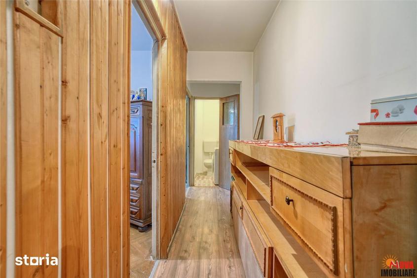 Apartament cu 4 camere în Astra