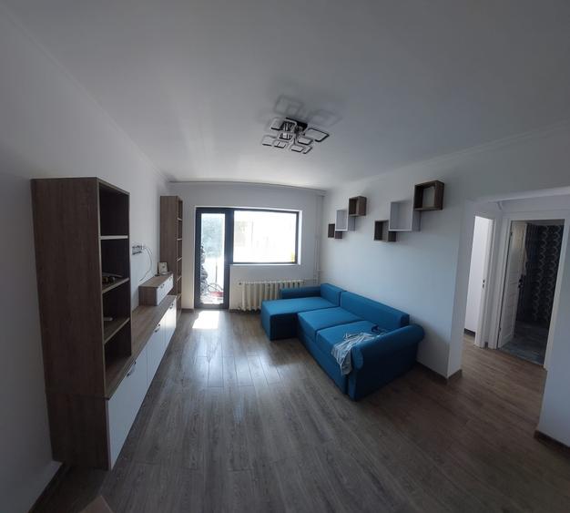 Apartament cu 2 camere, mobilat în Far