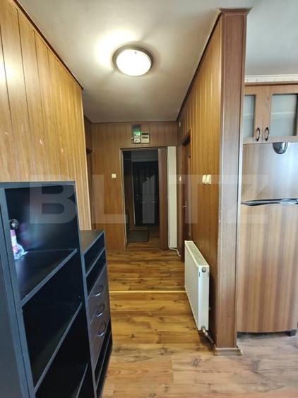 Apartament cu 4 camere decomandat, mobilat în Ultracentral