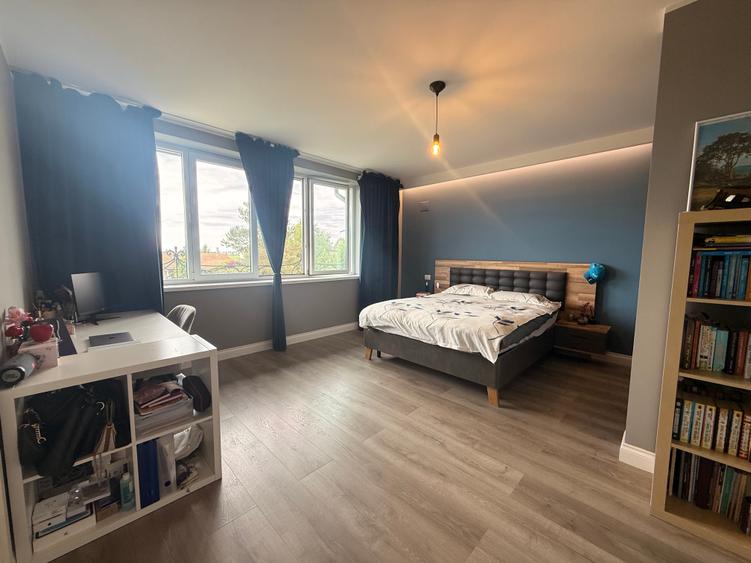 Casă individuală cu 5 camere cu Teren 1000 Mp în Corbeanca