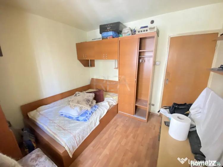 Apartament cu 3 camere decomandat în Rahova