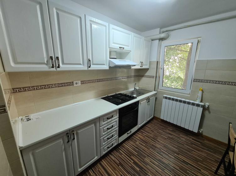 Inchiriez apartament 2 camere - Municipiul Roman, Zona Anton Pann - 7