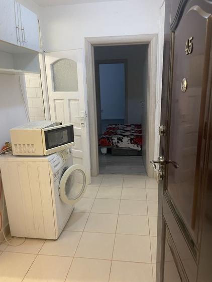 Apartament cu 2 camere decomandat în Exterior Vest