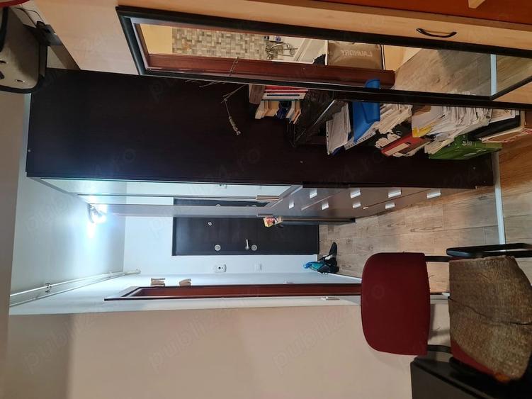 Garsonieră semidecomandată în Titan