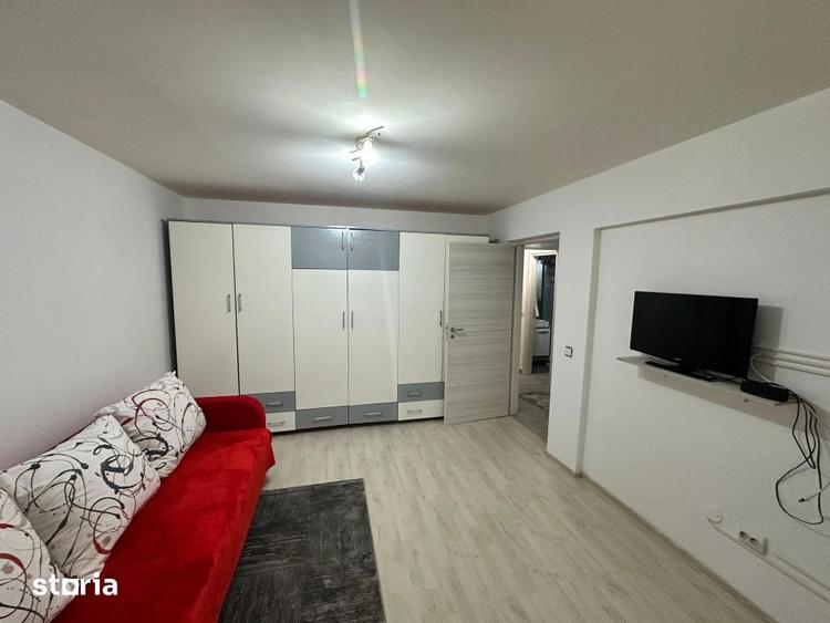 Apartament cu 2 camere, mobilat în Central