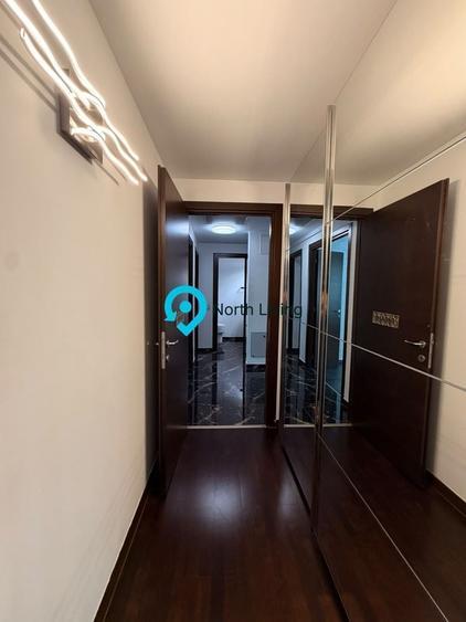 Apartament cu 2 camere decomandat în Văcăresti