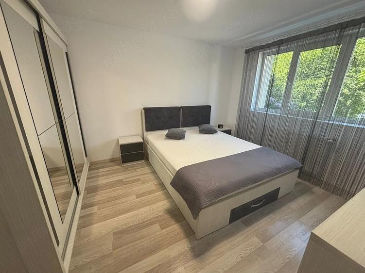 Apartament cu 2 camere decomandat în Narcisa