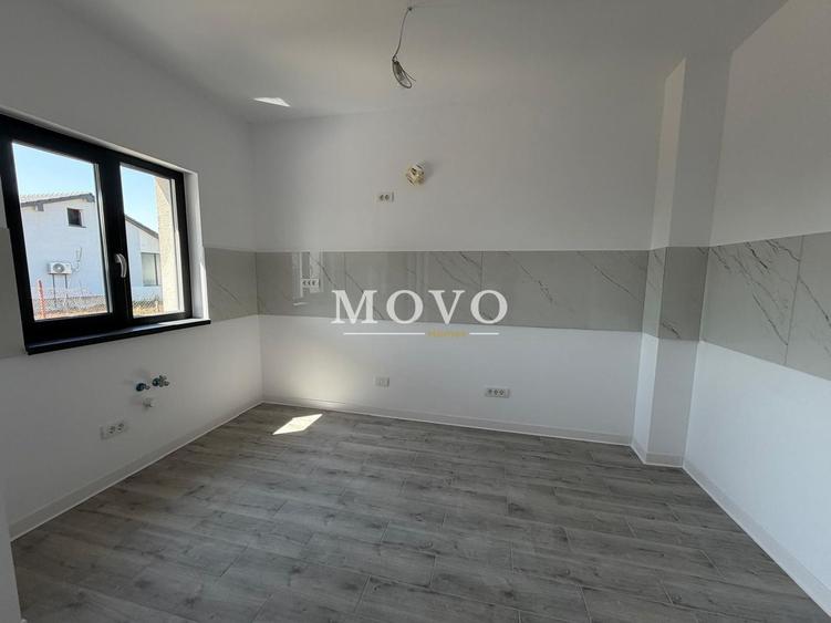 Duplex cu 5 camere cu Canalizare în Becicherecu Mic