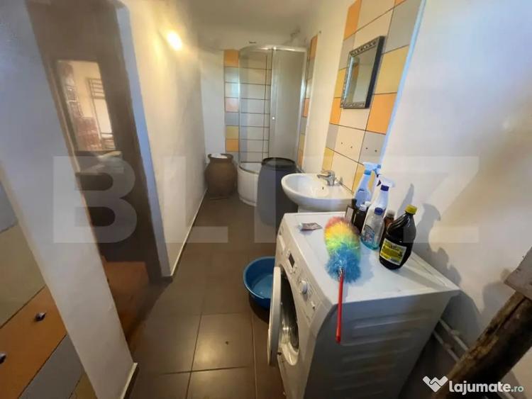 Casă cu 3 camere cu Teren 4500 Mp în Răcari