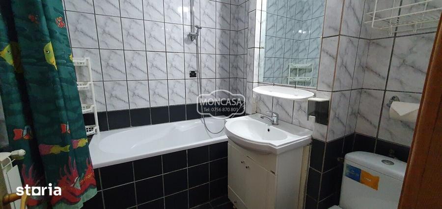 Apartament cu 2 camere semidecomandat în Central