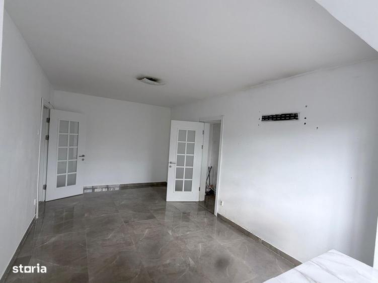 Apartament cu 2 camere semidecomandat în Constructorilor