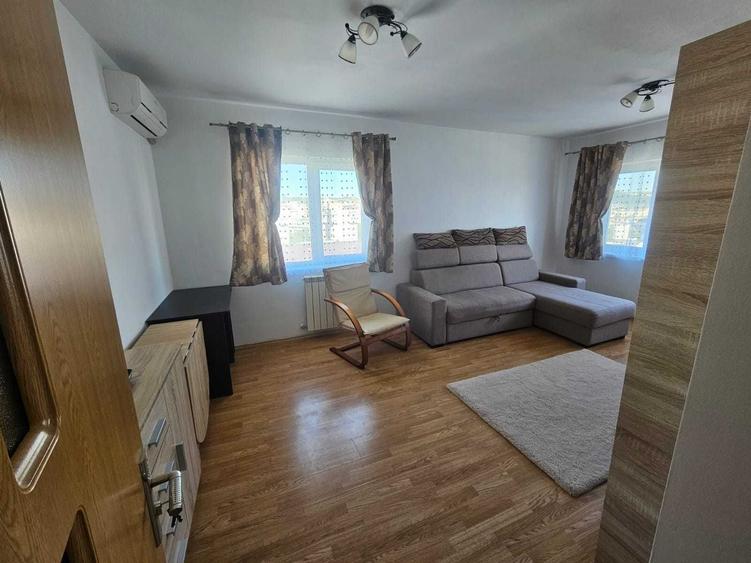 Apartament cu 2 camere decomandat în Canta