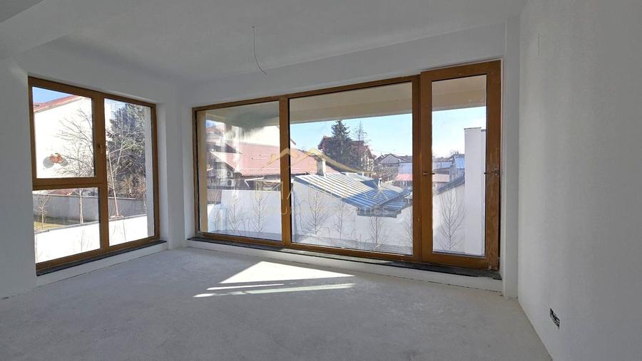 Apartament cu 3 camere în Domenii