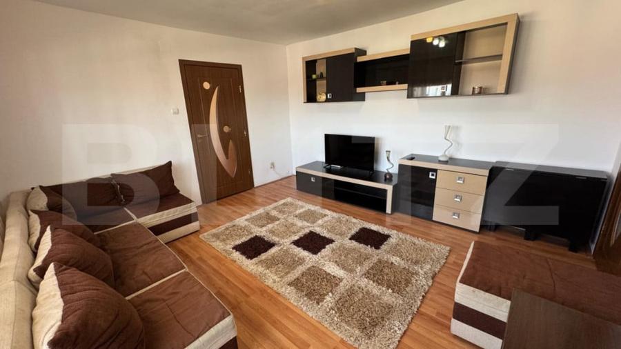 Apartament de inchiriat, cu trei camere, Calea Moldovei - 3