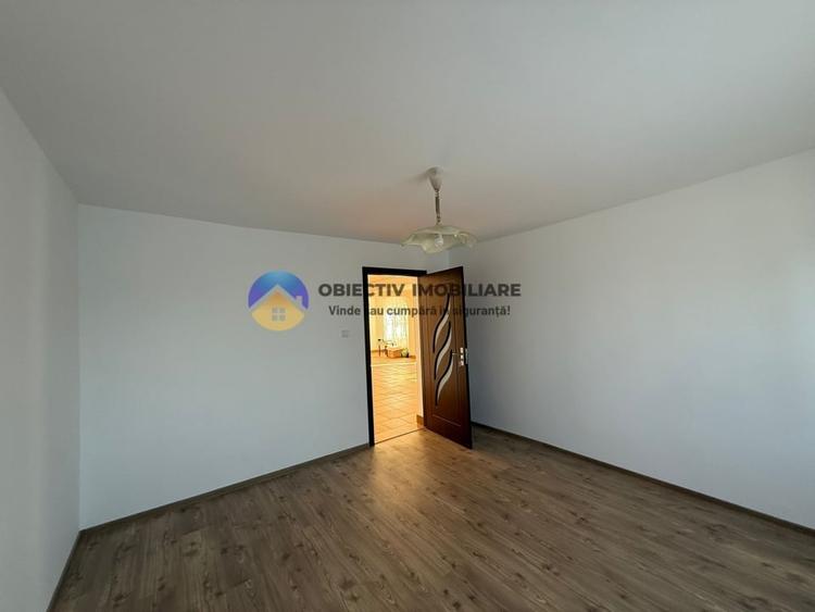 Casă individuală cu 3 camere cu Garaj în Săvinești