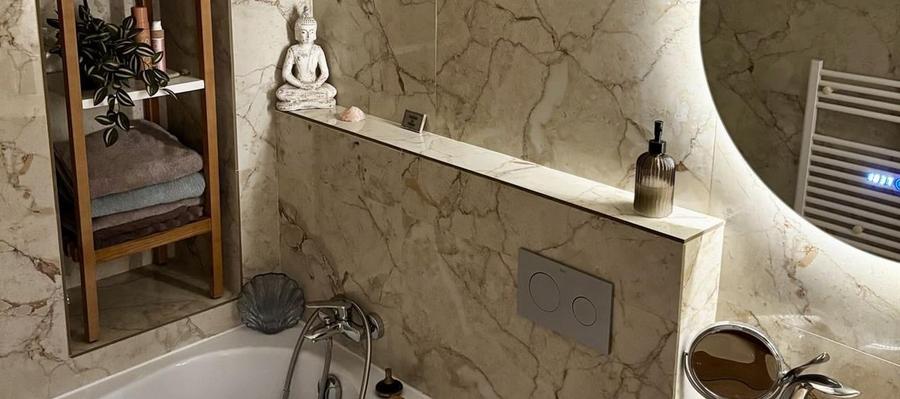Apartament cu 3 camere semidecomandat, mobilat în Pipera