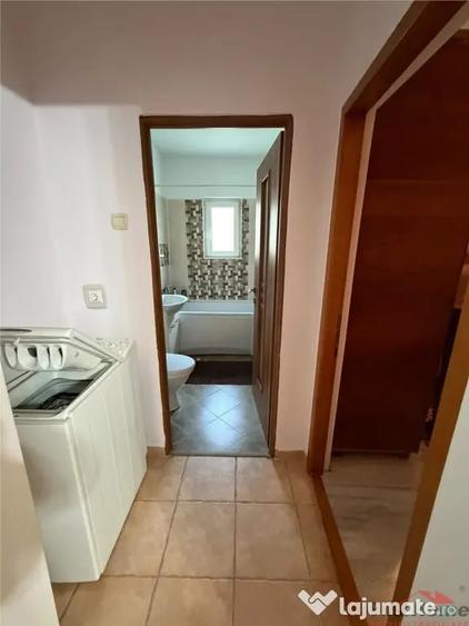 Apartament cu 2 camere semidecomandat în Gară