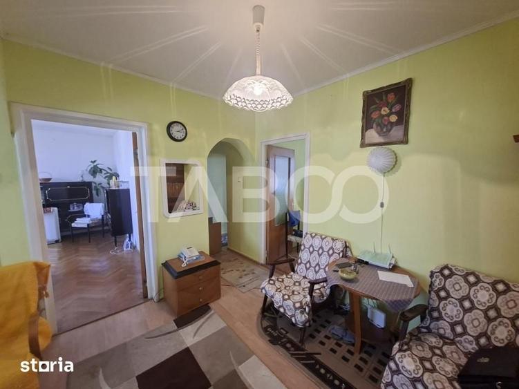 Apartament decomandat vanzare3 camere 66 mpu pivnita Mihai Viteazul - 5