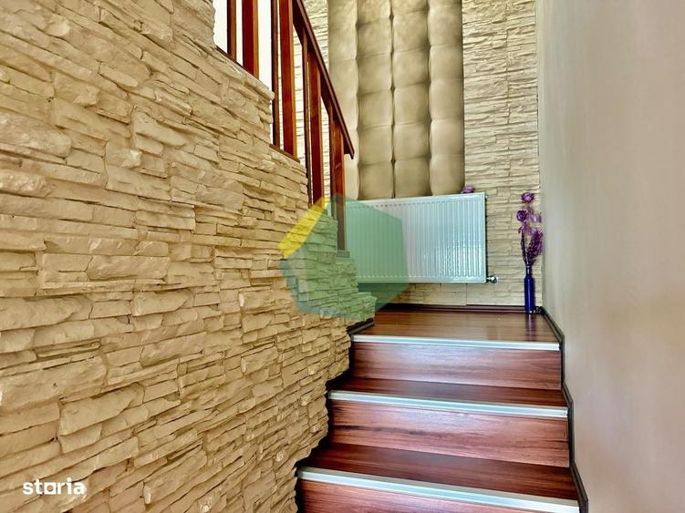 Casă cu 4 camere cu Teren 400 Mp în Ferme