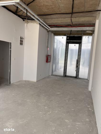 Spațiu comercial, de 36 mp, în Nord