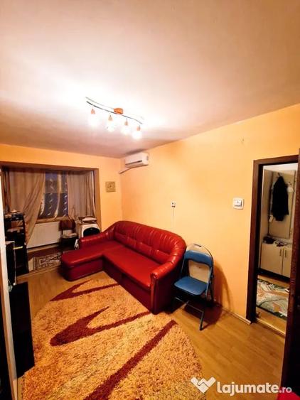 Apartament cu 2 camere semidecomandat în Est