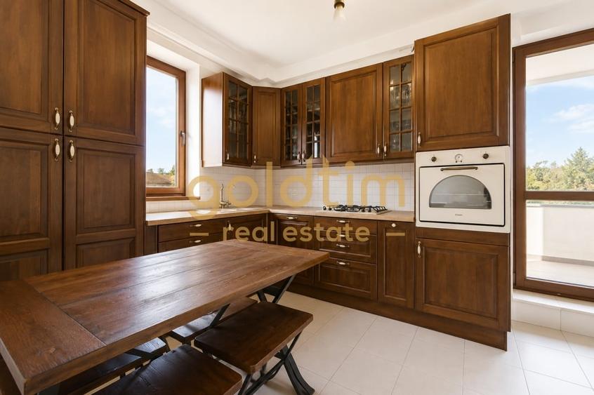 SUPERB/4 CAMERE/MOBILAT SI UTlLAT DE LUX/BANEASA/LOC PARCARE/BOXA - 10