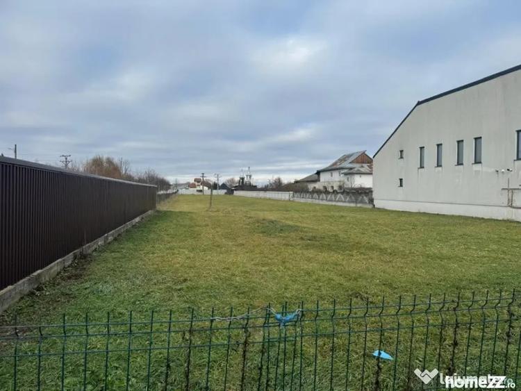 Casă cu 4 camere cu Teren 4400 Mp în Rădăuți