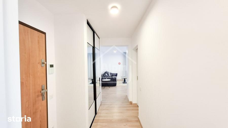 Apartament cu 3 camere decomandat, mobilat în Tractorul