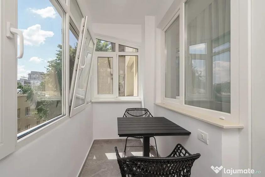 Apartament cu 2 camere semidecomandat în Universitate