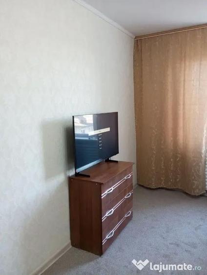 Garsonieră decomandată în Ozana