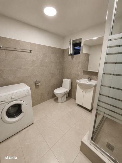 Casă cu 4 camere cu Teren 600 Mp în Ernei