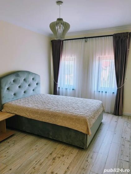 Casă cu 4 camere în Central